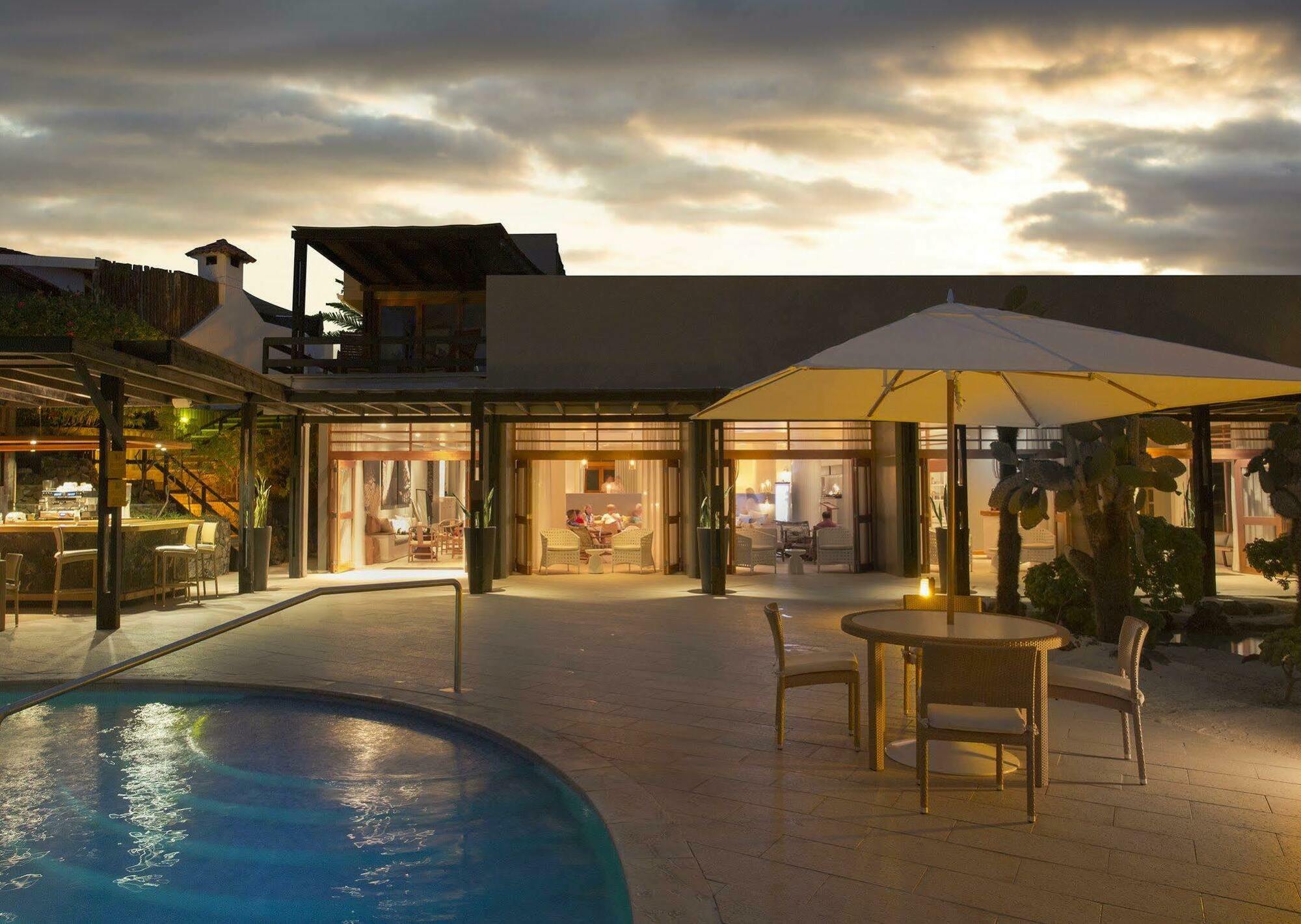 פורטו איורה Finch Bay Galapagos Hotel מראה חיצוני תמונה